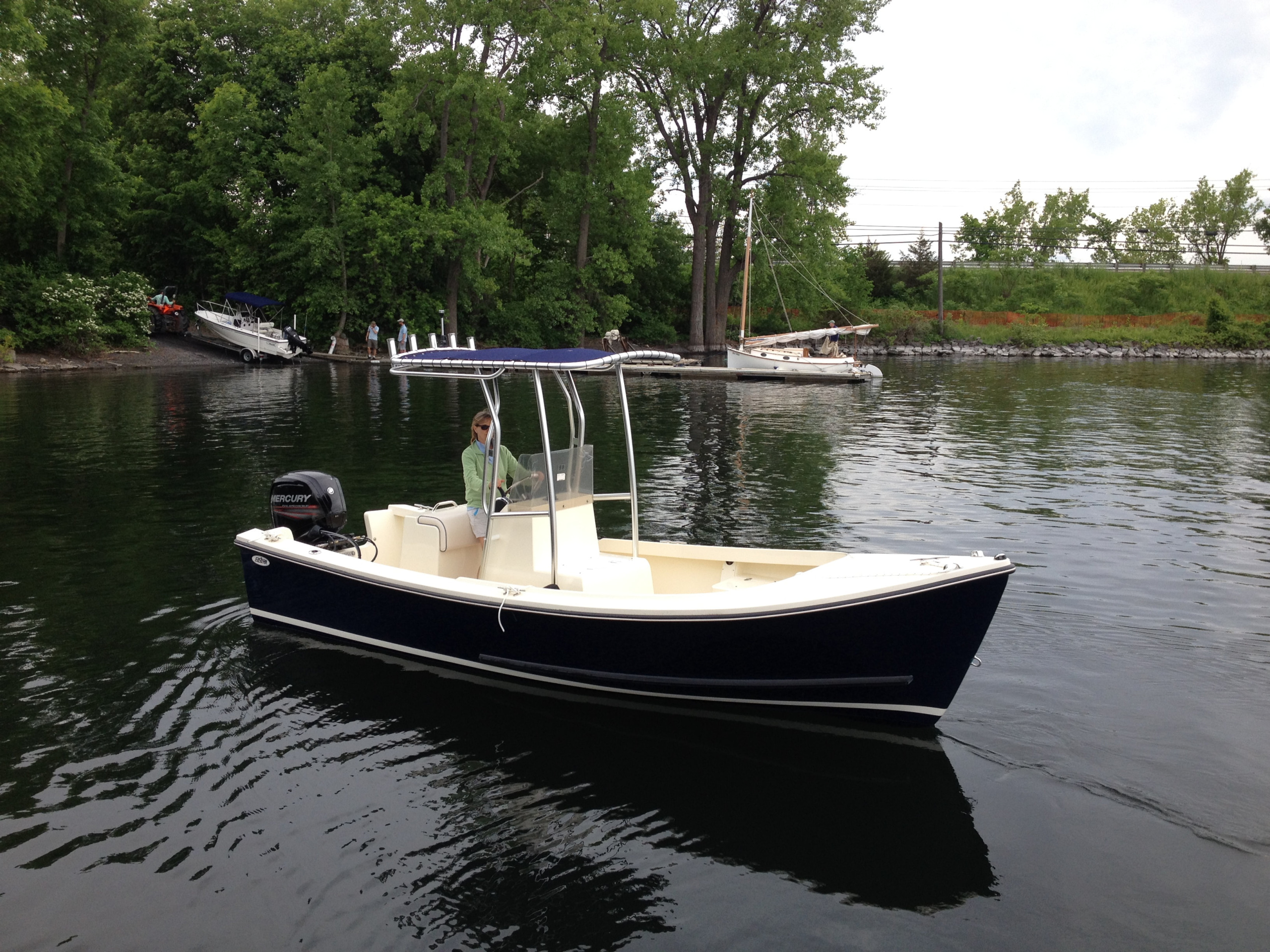Eastern Boats 20' Center Console